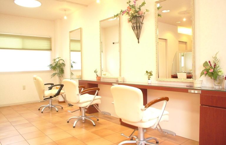 LOOP HAIR 桜台店の写真 2