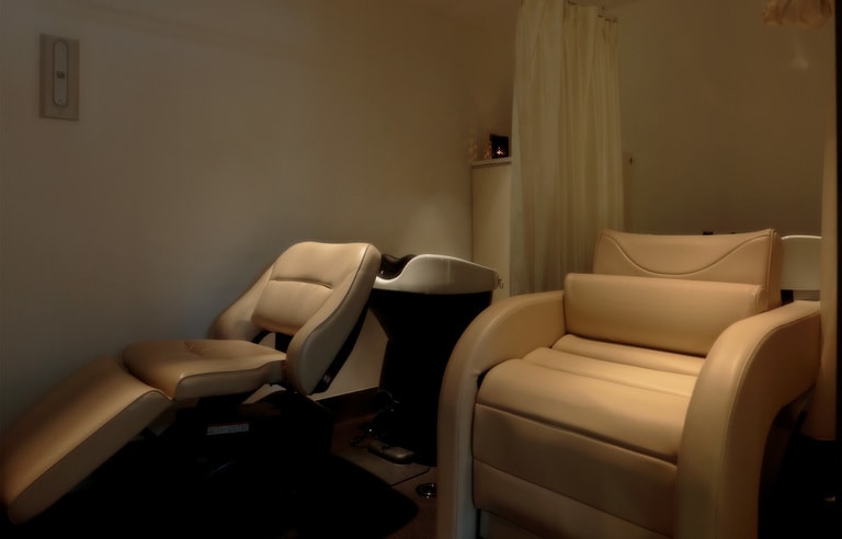 Brisa ブリッサ の求人 募集要項 表参道駅 東京都 美容室 働きやすさ 産休 育休制度の復帰実績あり ママ パパさん美容師が安心して働ける環境です Workcanvas