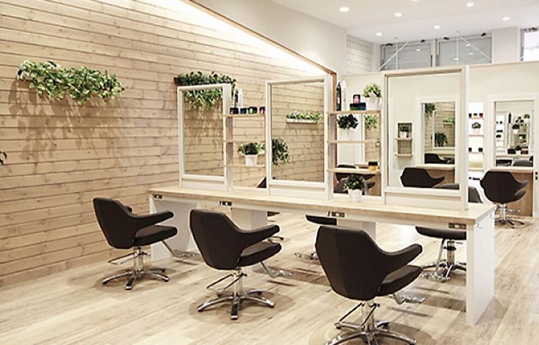 ファーストクラス 矢板店の写真 2