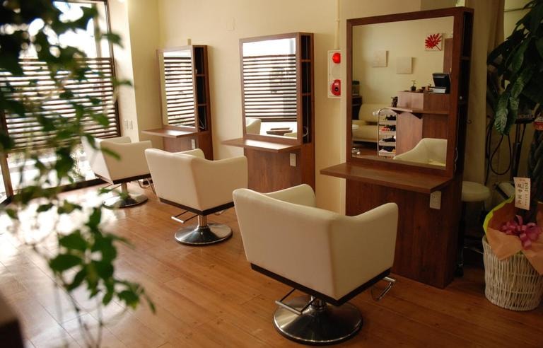 Hairmake Rocoの求人 募集要項 大波止駅 長崎県 美容室 人間関係が良好なアットホームサロン スタッフの生涯雇用を目標に 充実の制度や待遇を用意しています Workcanvas