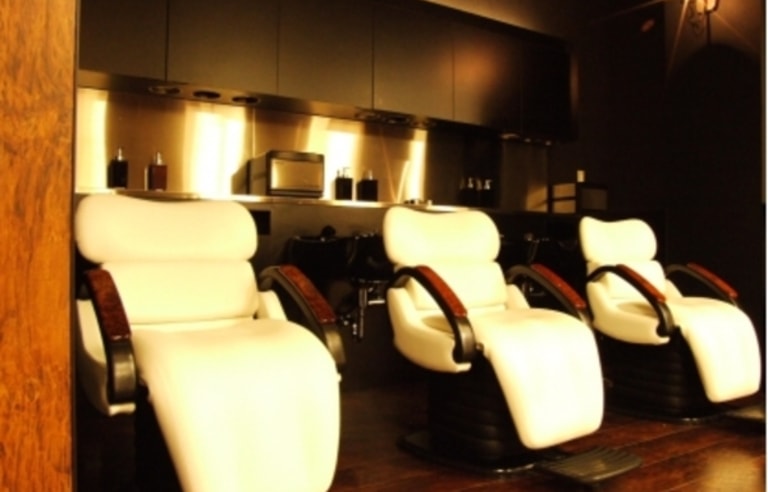 ヘアーメイク エリアの求人 募集要項 北習志野駅 千葉県 美容室 完全マンツーマン教育 すばやいデビューが可能 お客さまに くつろぎの時間 を提供するサロン Workcanvas