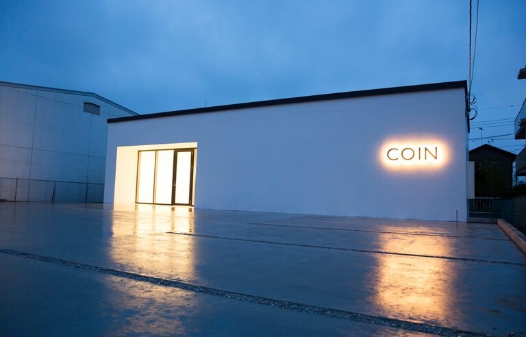 COINの写真 3