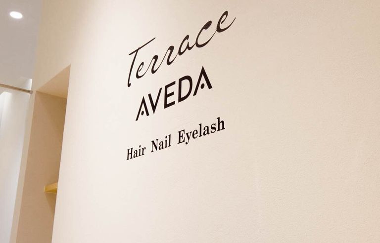 Terrace AVEDA 大丸心斎橋店の写真 3