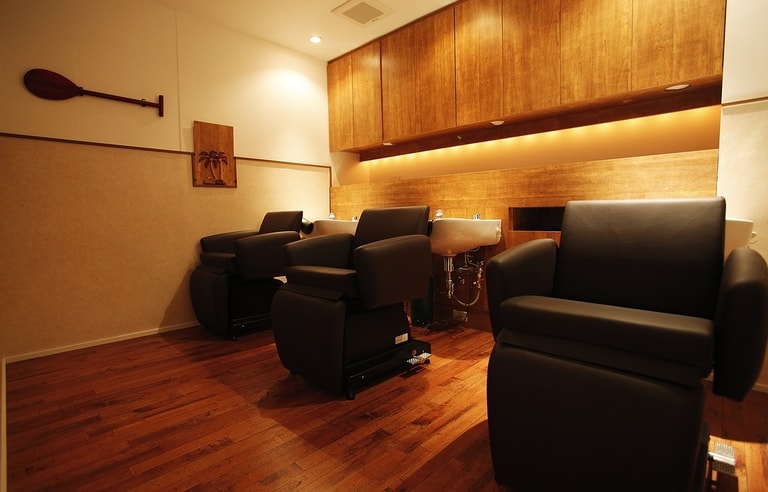 Mahaloaの求人 募集要項 新宿駅 東京都 美容室 豊かな美容師の具現化 が目標 高待遇 好条件のサロンで 幸せな美容師人生の一歩を踏み出そう Workcanvas