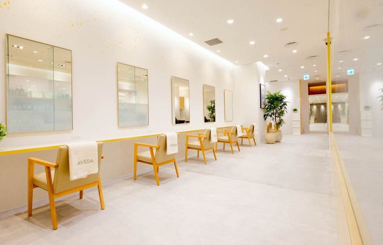 Terrace AVEDA 大丸心斎橋店の写真 1